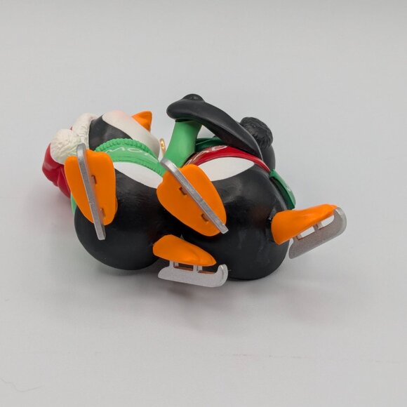 Hallmark Keepsake Mom and Dad 1989, Vintage Christmas Ornament - Picture 7 of 12